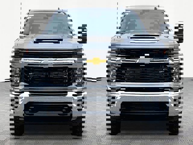 New 2026 Chevrolet Silverado 3500 LT image 2
