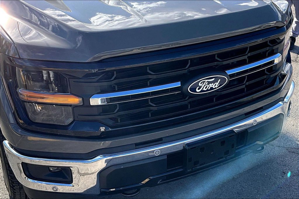 Used 2025 Ford F150 XLT w/ Equipment Group 302A MID AWD/4WD image 32