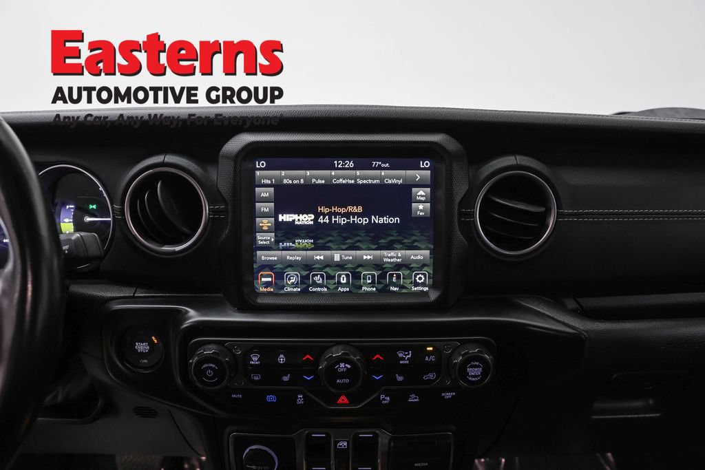Used 2022 Jeep Wrangler Unlimited Sahara w/ Cold Weather Group AWD/4WD image 12