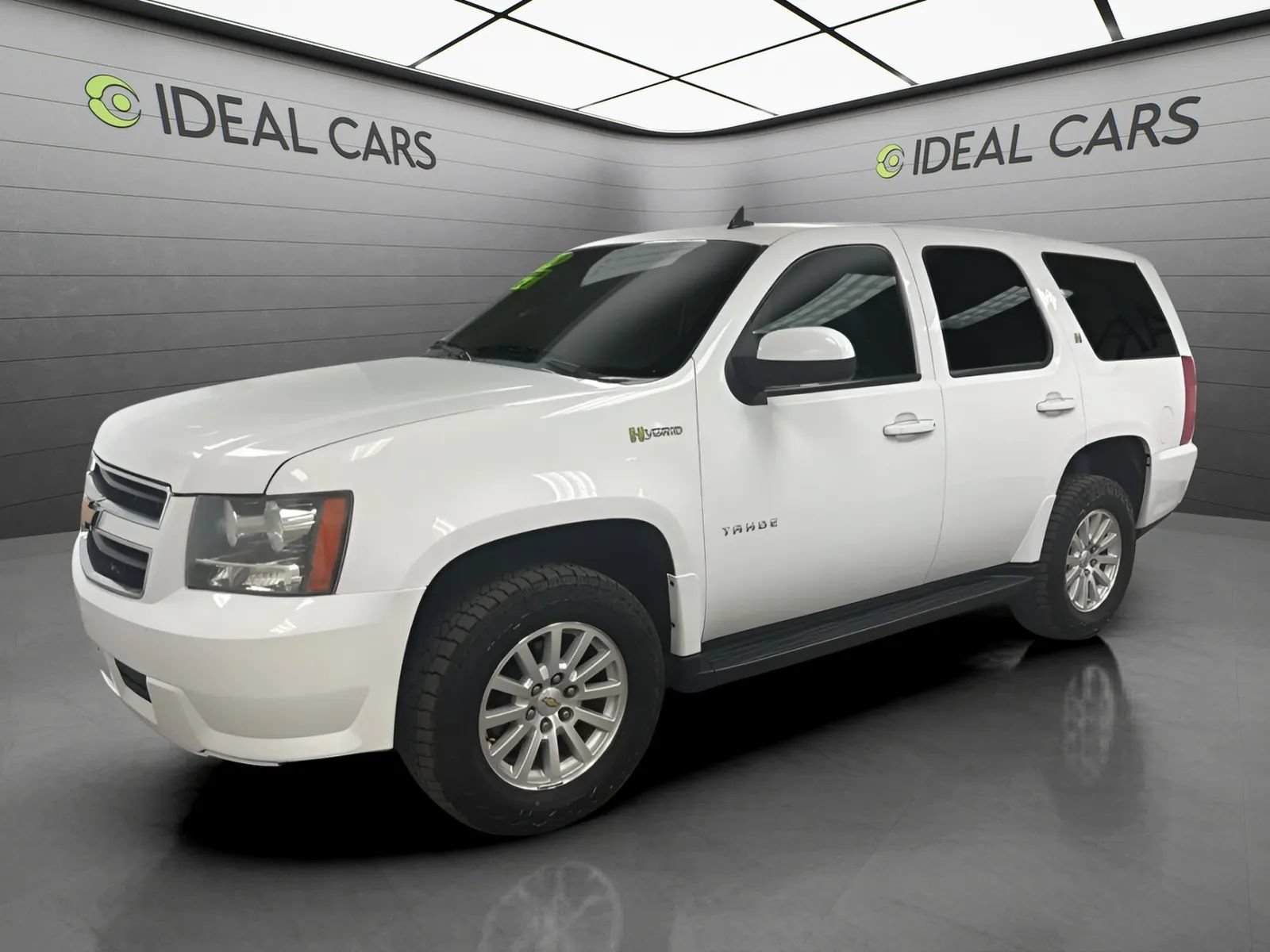 Used 2013 Chevrolet Tahoe 4WD Hybrid image 1