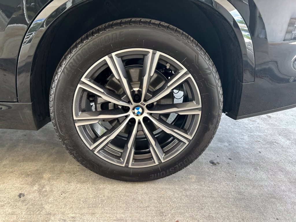 Used 2026 BMW X5 xDrive40i AWD/4WD image 17