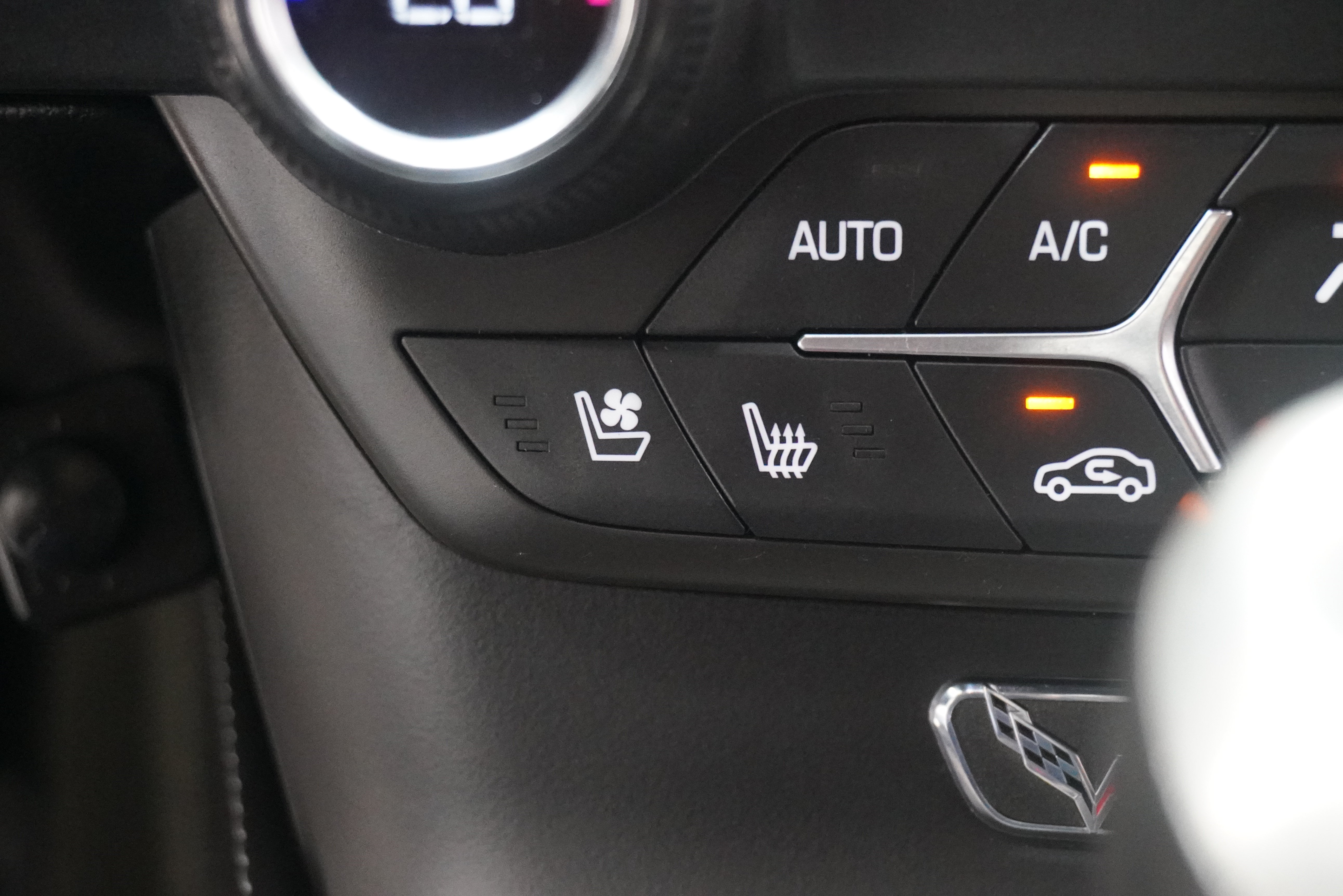 Used 2014 Chevrolet Corvette Stingray Coupe w/ 3LT Preferred Equipment Group RWD image 24