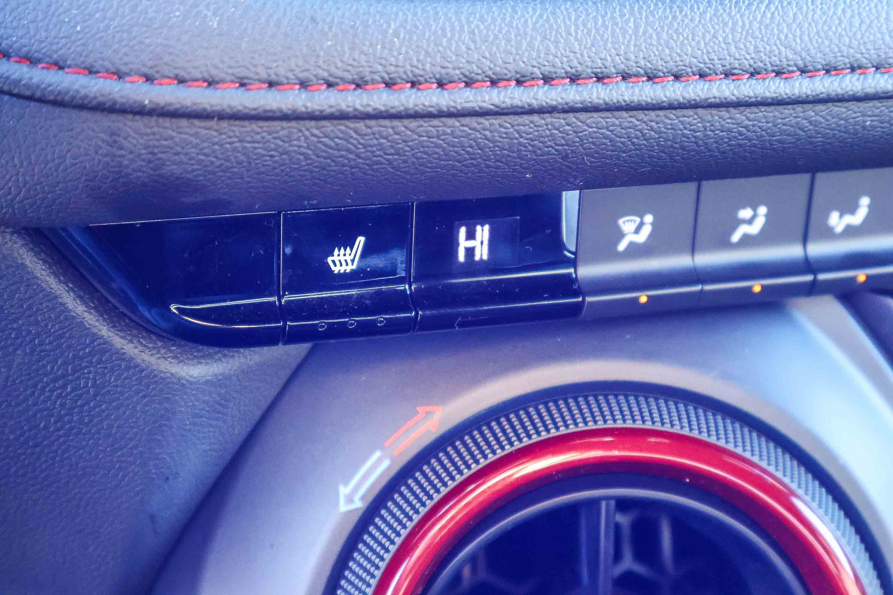 Used 2023 Chevrolet Blazer RS image 7