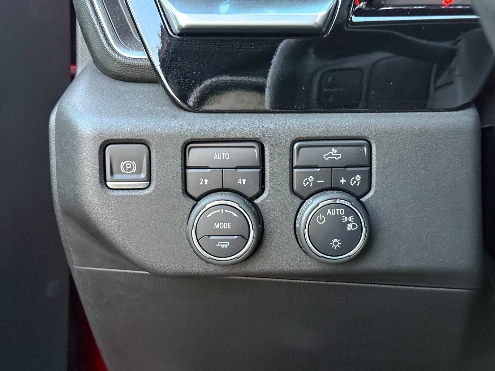 Used 2023 Chevrolet Silverado 1500 LT image 33