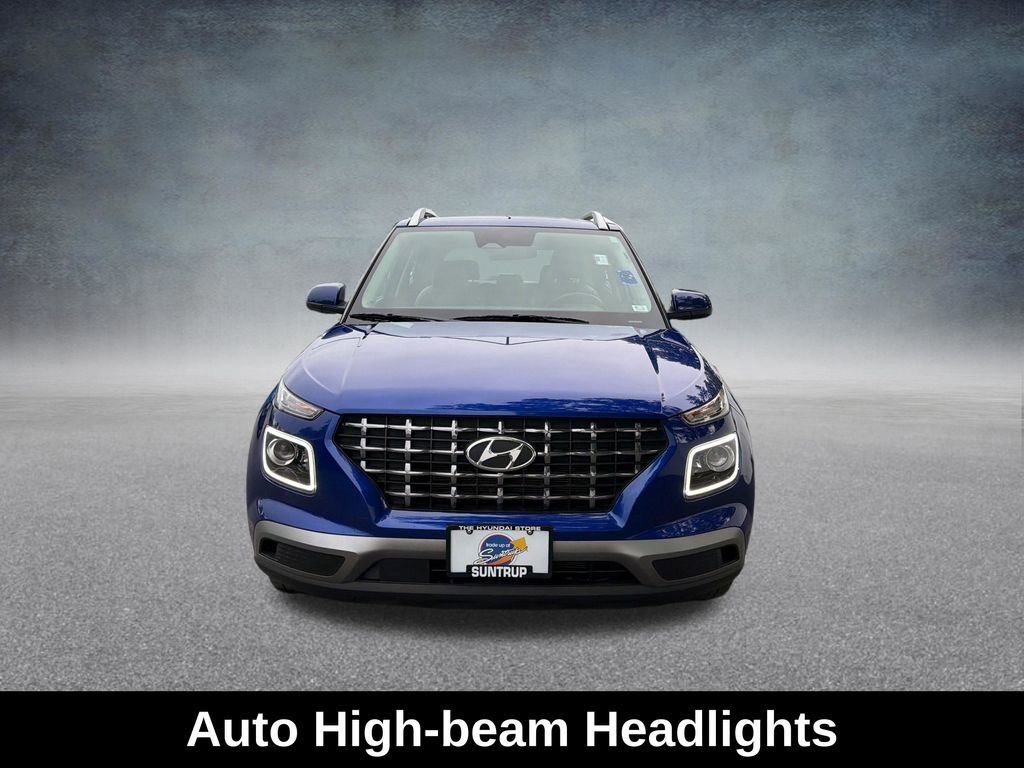 Used 2025 Hyundai Venue Limited FWD image 10