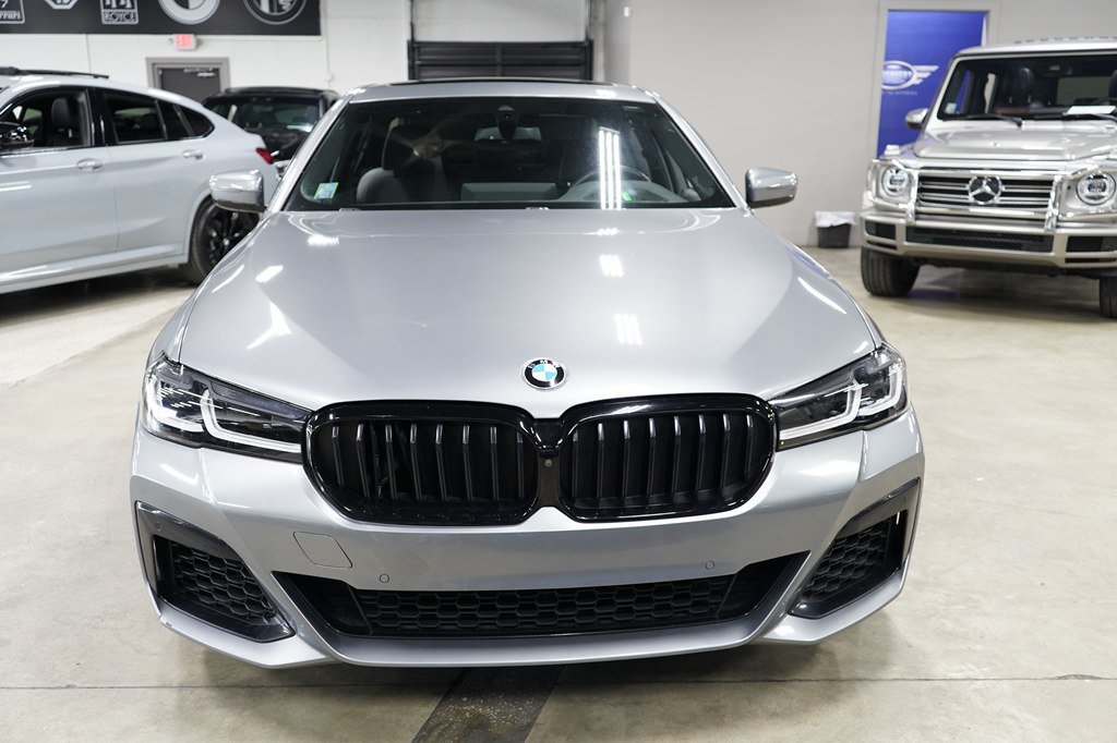 Used 2023 BMW M550i xDrive w/ Executive Package AWD/4WD image 8