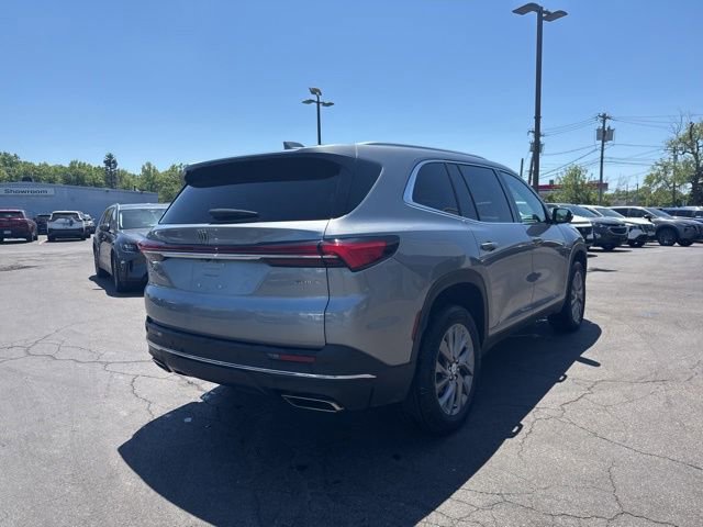 Used 2026 Buick Enclave Preferred AWD/4WD image 2