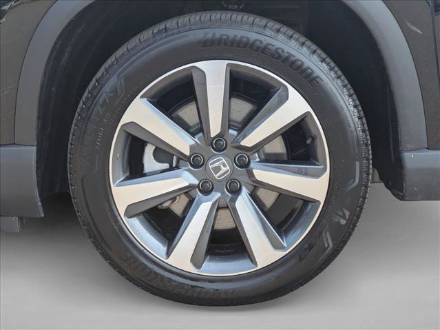 Used 2025 Honda Pilot Elite image 26