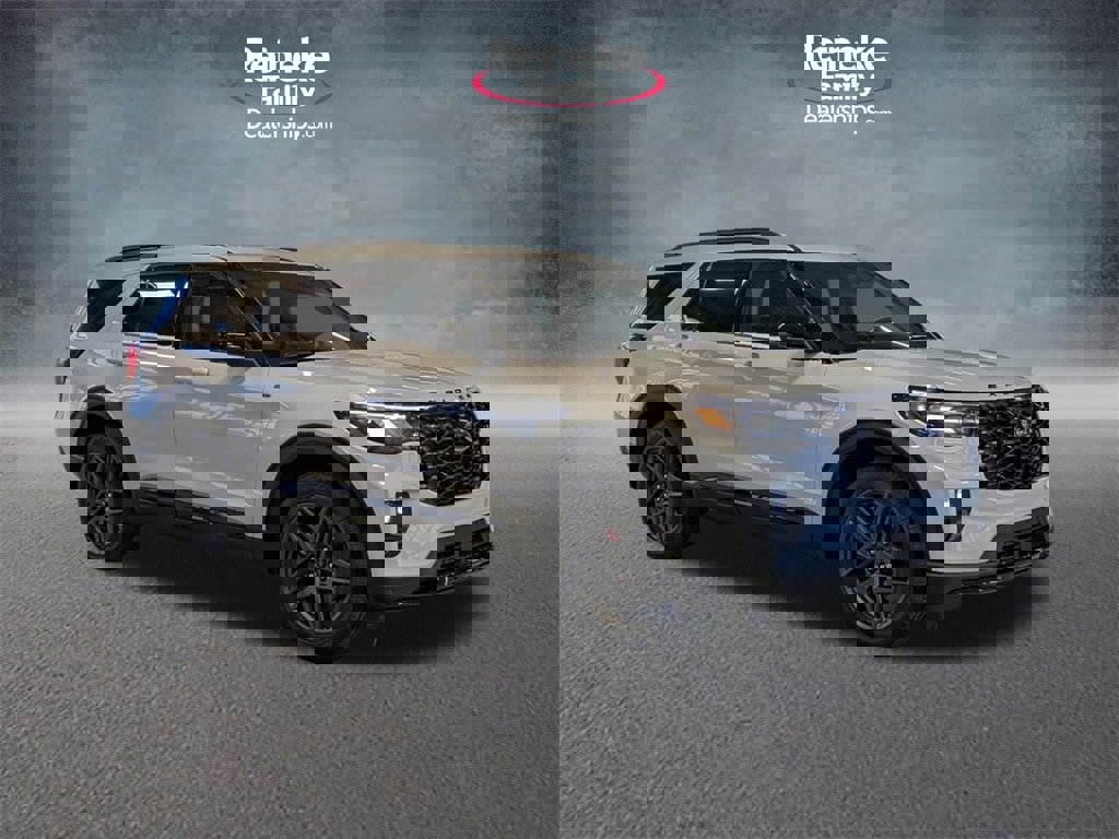 New 2026 Ford Explorer ST-Line w/ ST-Line Street Pack image 3