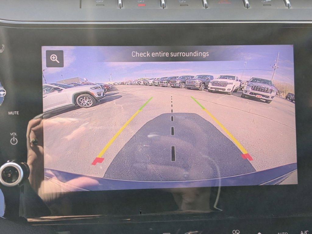 New 2026 Jeep Grand Cherokee Altitude AWD/4WD image 20