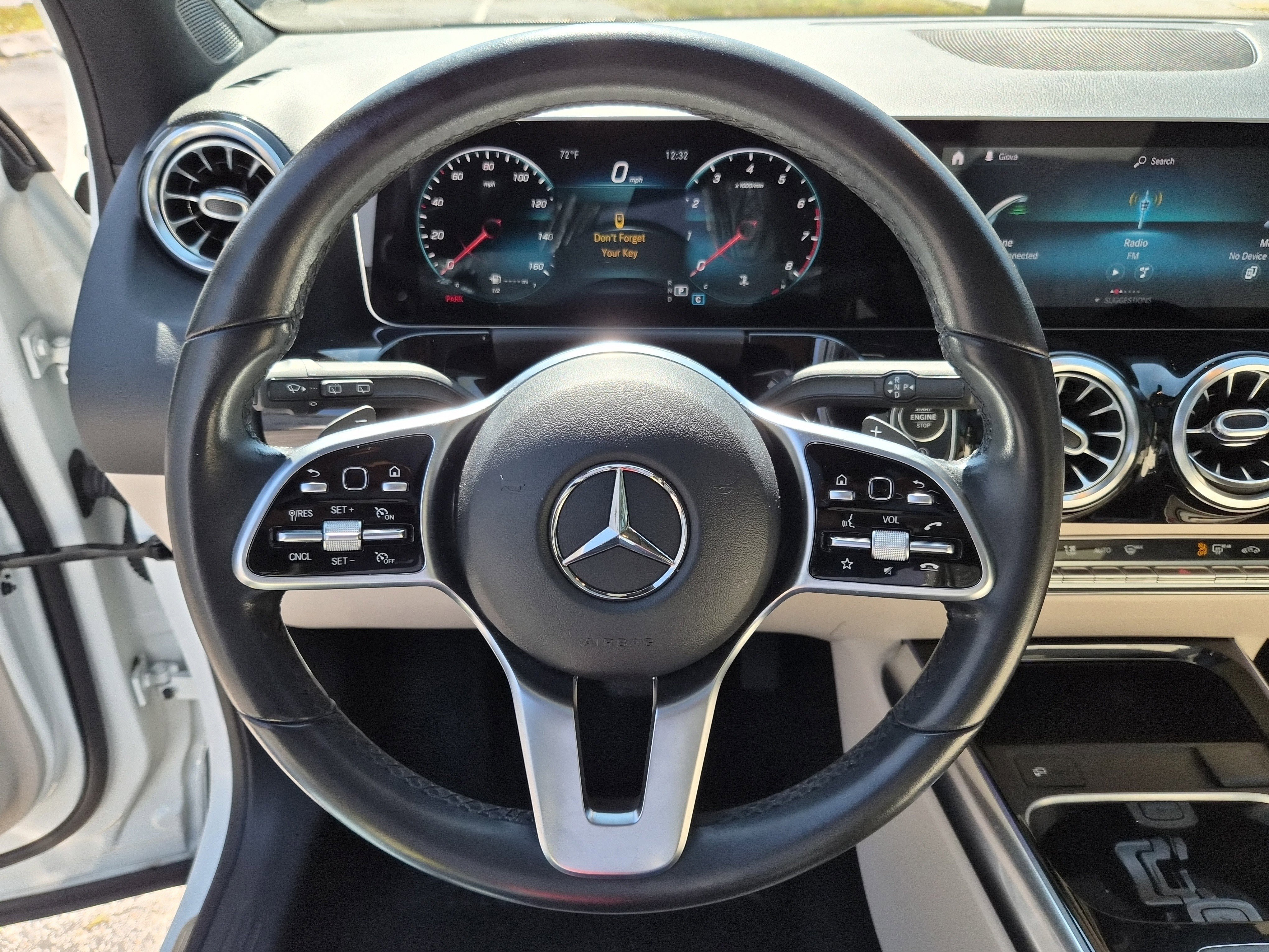 Used 2021 Mercedes-Benz GLA 250 w/ Premium Package image 23