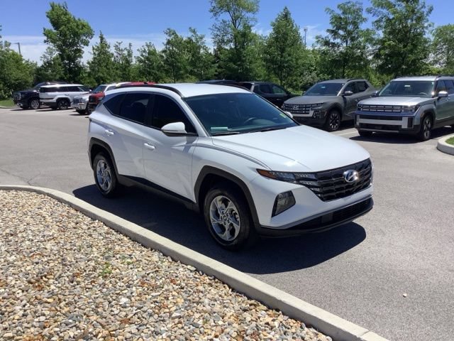 Certified 2023 Hyundai Tucson SEL AWD/4WD image 7