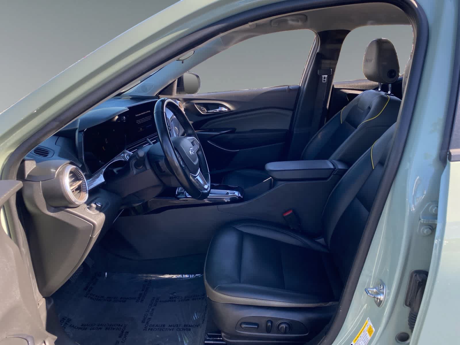 Used 2024 Chevrolet Trax ACTIV w/ Driver Confidence Package FWD image 9