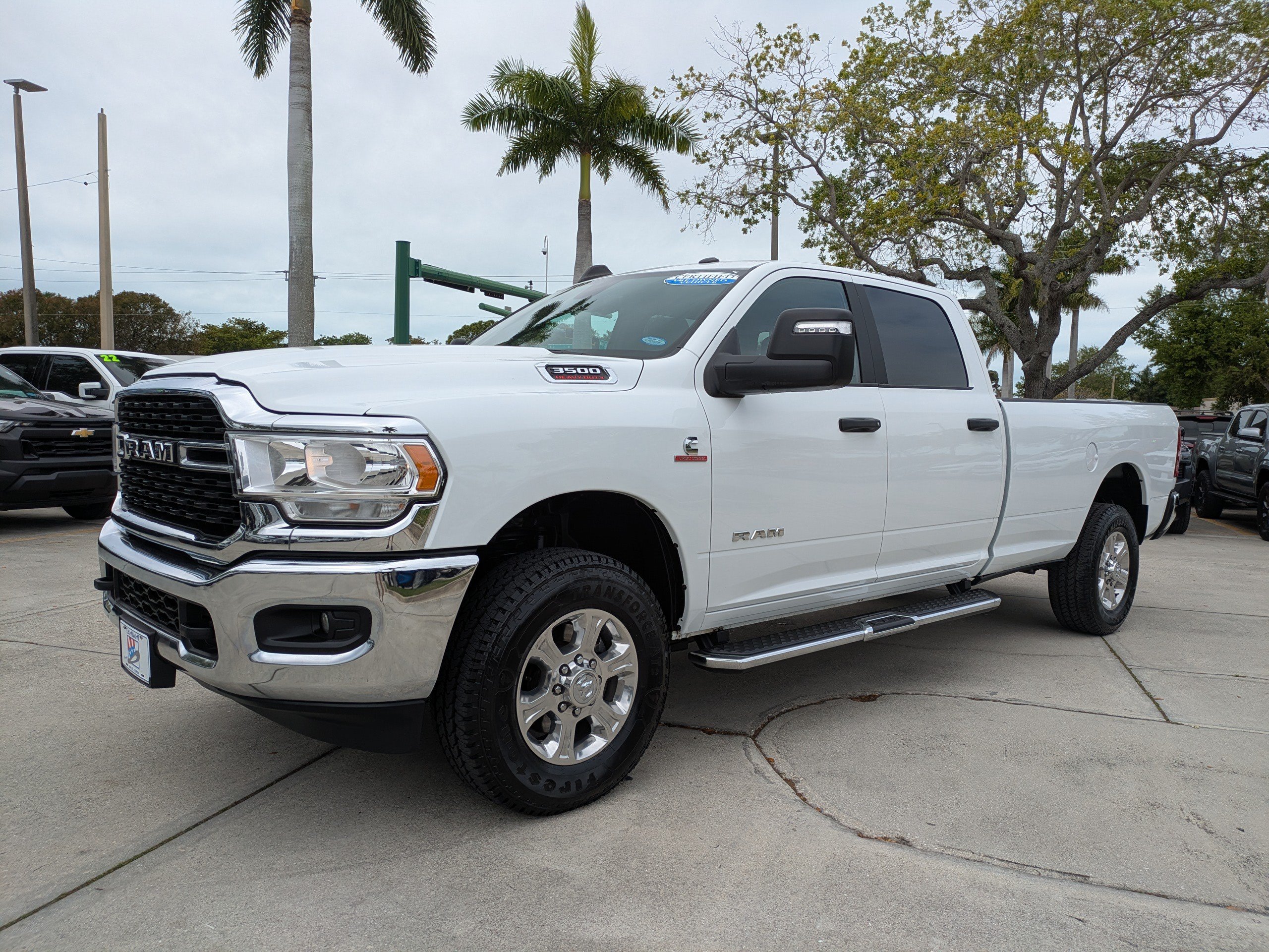 Used 2024 RAM 3500 Big Horn AWD/4WD image 7