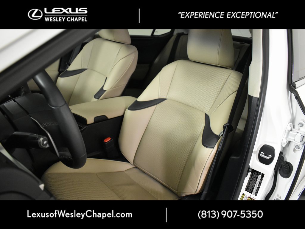 Used 2020 Lexus ES 300h w/ Premium Package image 20