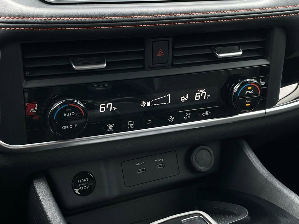 Used 2025 Nissan Rogue SV image 19