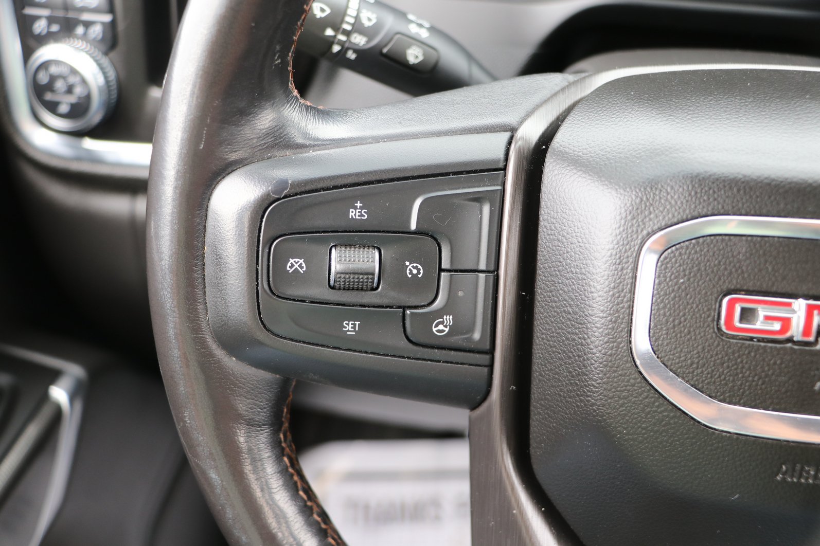 Used 2022 GMC Sierra 1500 AT4 AWD/4WD image 18