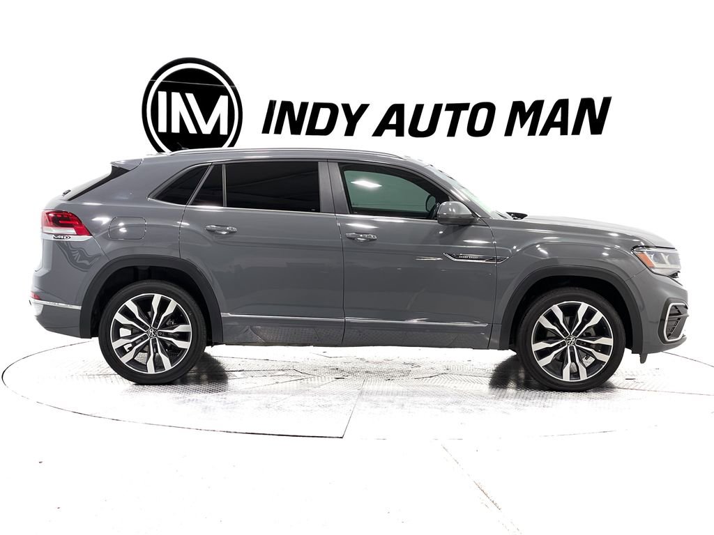 Used 2021 Volkswagen Atlas Cross Sport SE w/ Panoramic Sunroof Package image 3