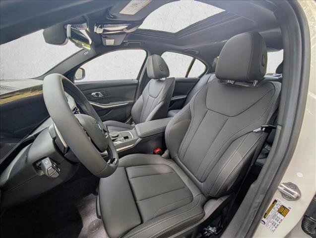 Used 2026 BMW 330i Sedan w/ Premium Package RWD image 4