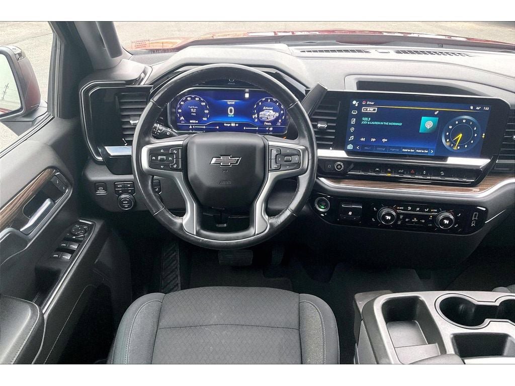 Used 2022 Chevrolet Silverado 1500 RST w/ Z71 Off-Road Package AWD/4WD image 6
