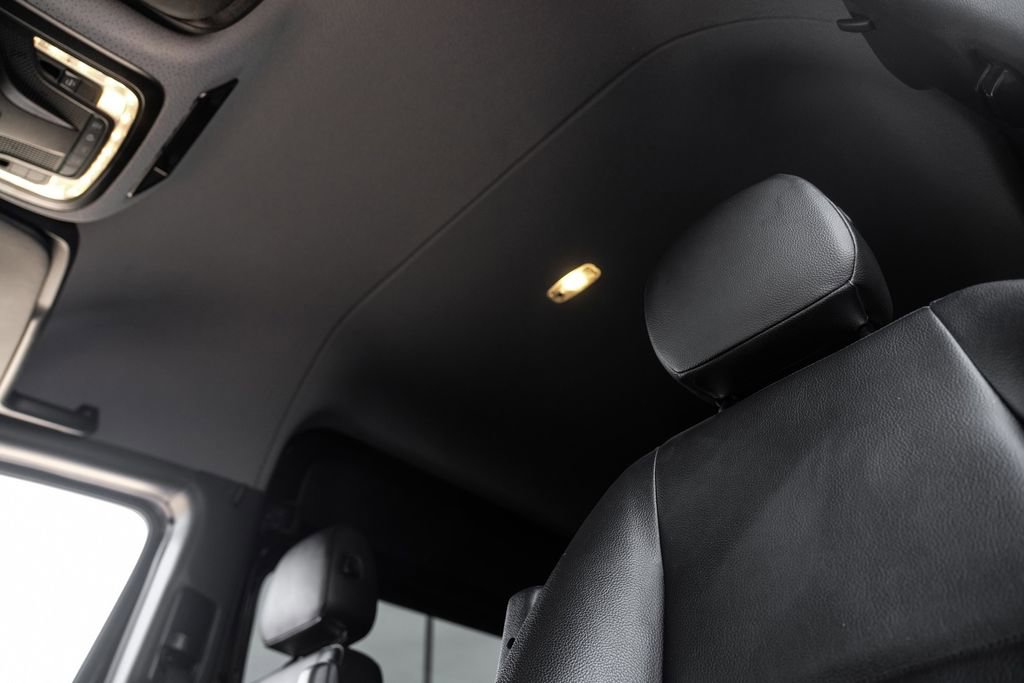 Used 2025 Mercedes-Benz Sprinter 2500 w/ Dashboard Charging Package image 29