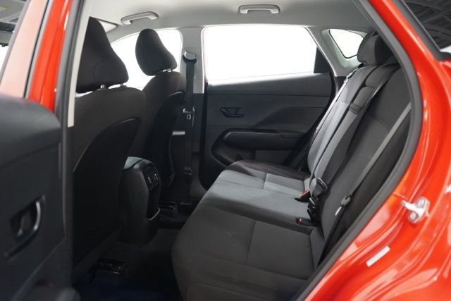 Used 2025 Hyundai Kona SEL FWD image 30