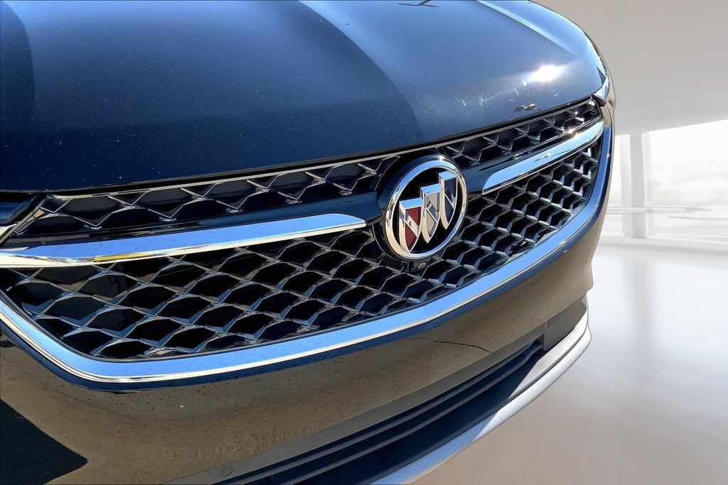 Used 2023 Buick Envision Avenir FWD image 27