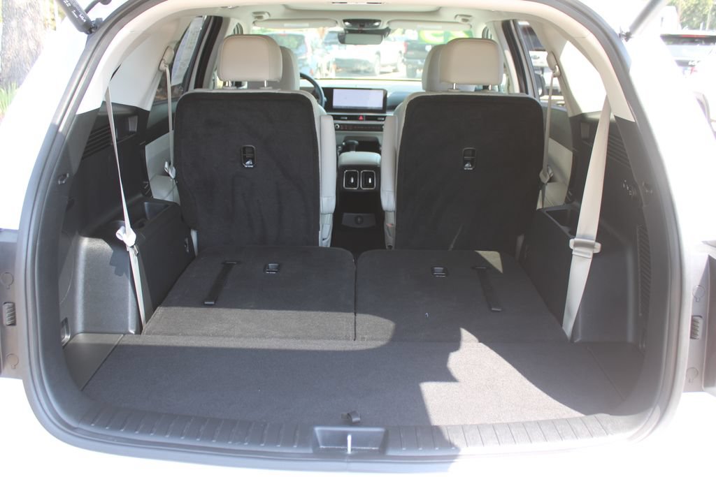 Certified 2025 Kia Sorento EX w/ Panoramic Sunroof Package FWD image 10