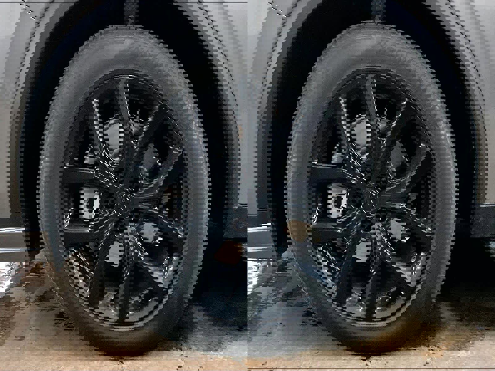 Used 2023 Acura MDX A-Spec image 12