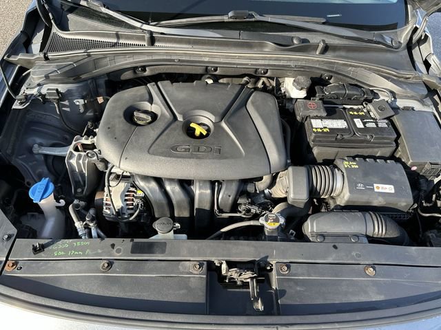 Used 2018 Hyundai Elantra GT image 20