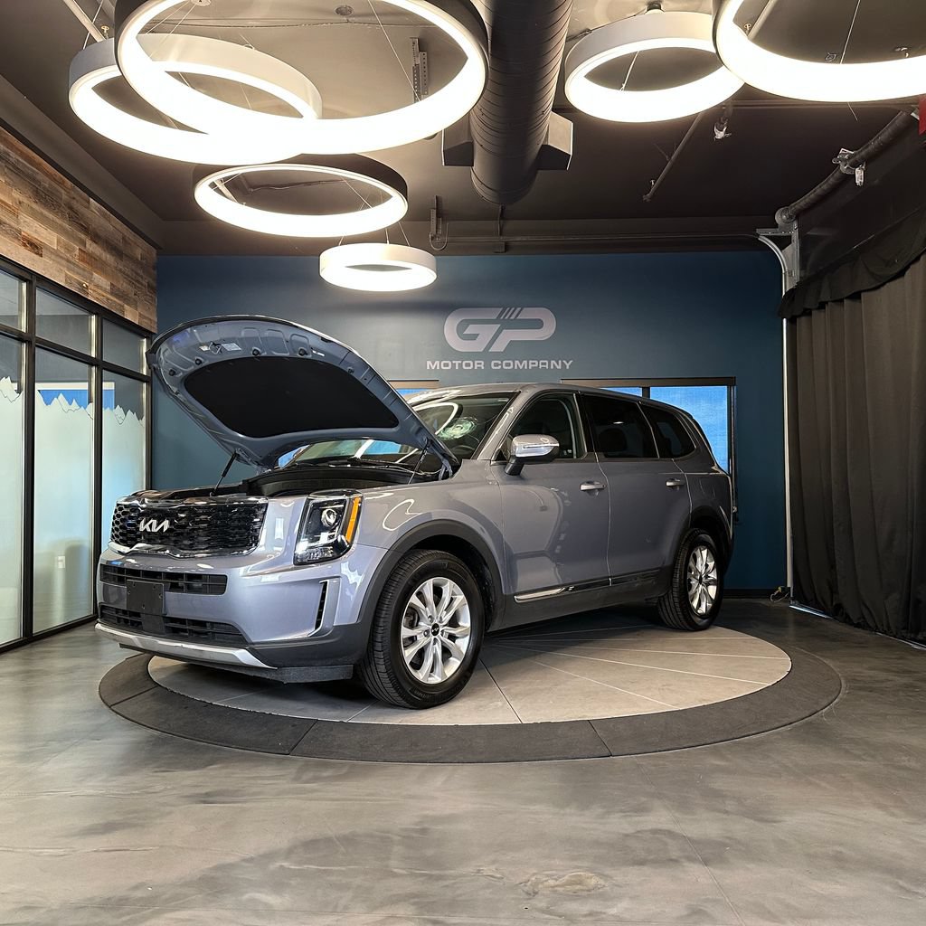 Used 2022 Kia Telluride LX AWD/4WD image 25