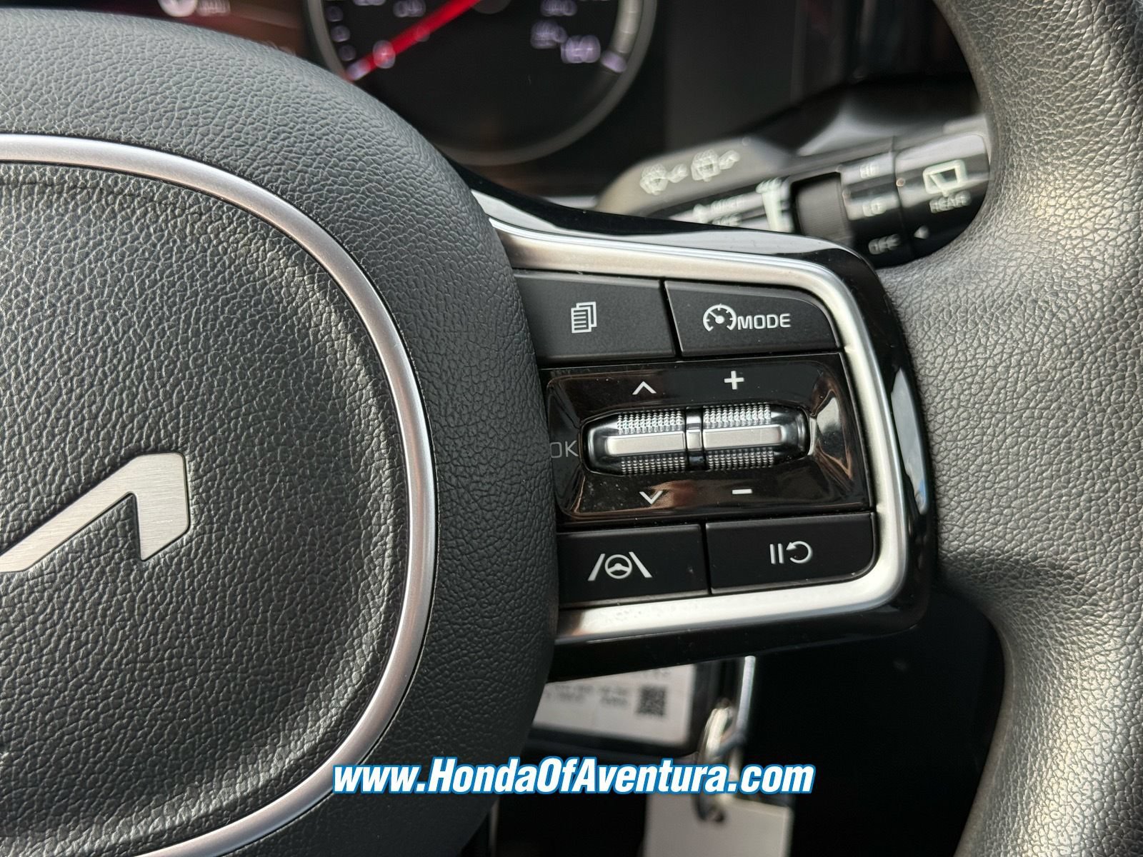 Used 2022 Kia Sorento LX AWD/4WD image 20