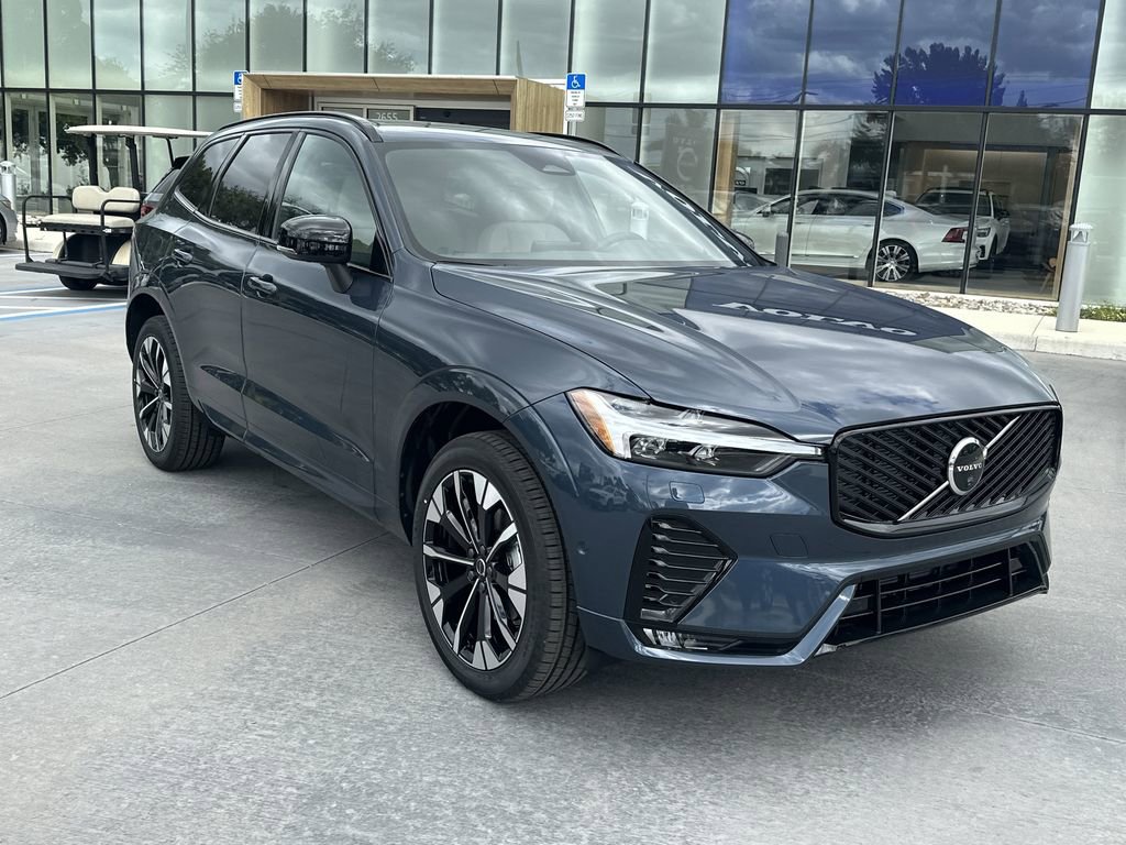 New 2026 Volvo XC60 B5 Plus w/ Protection Package Premier image 4