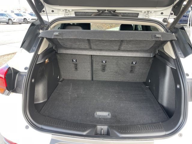 Used 2022 Buick Encore GX Essence w/ Experience Buick Package image 14