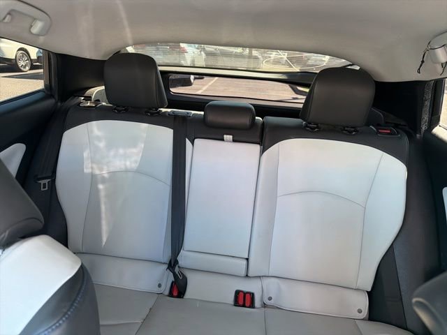 Used 2016 Toyota Prius Three Touring w/ Preferred Accessory Package image 18