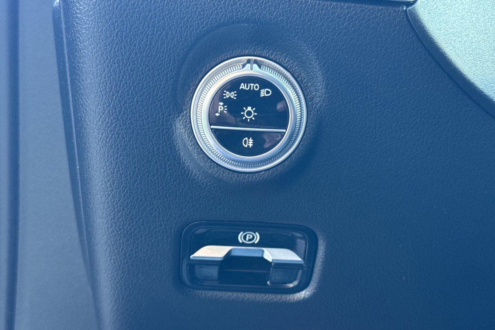 Certified 2023 Mercedes-Benz C 300 Sedan image 30