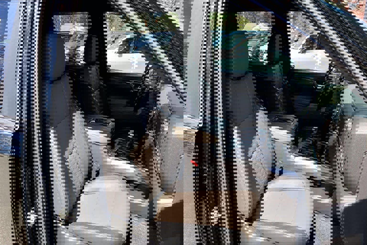 Used 2022 Chevrolet Silverado 1500 ZR2 w/ Technology Package AWD/4WD image 8