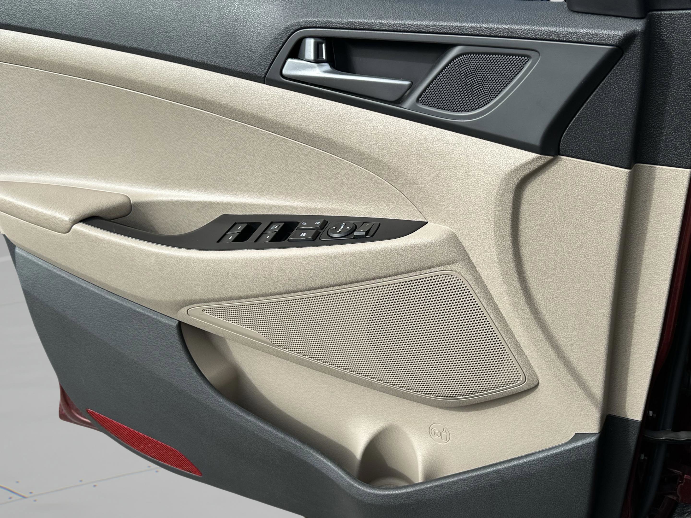 Used 2017 Hyundai Tucson SE FWD image 21