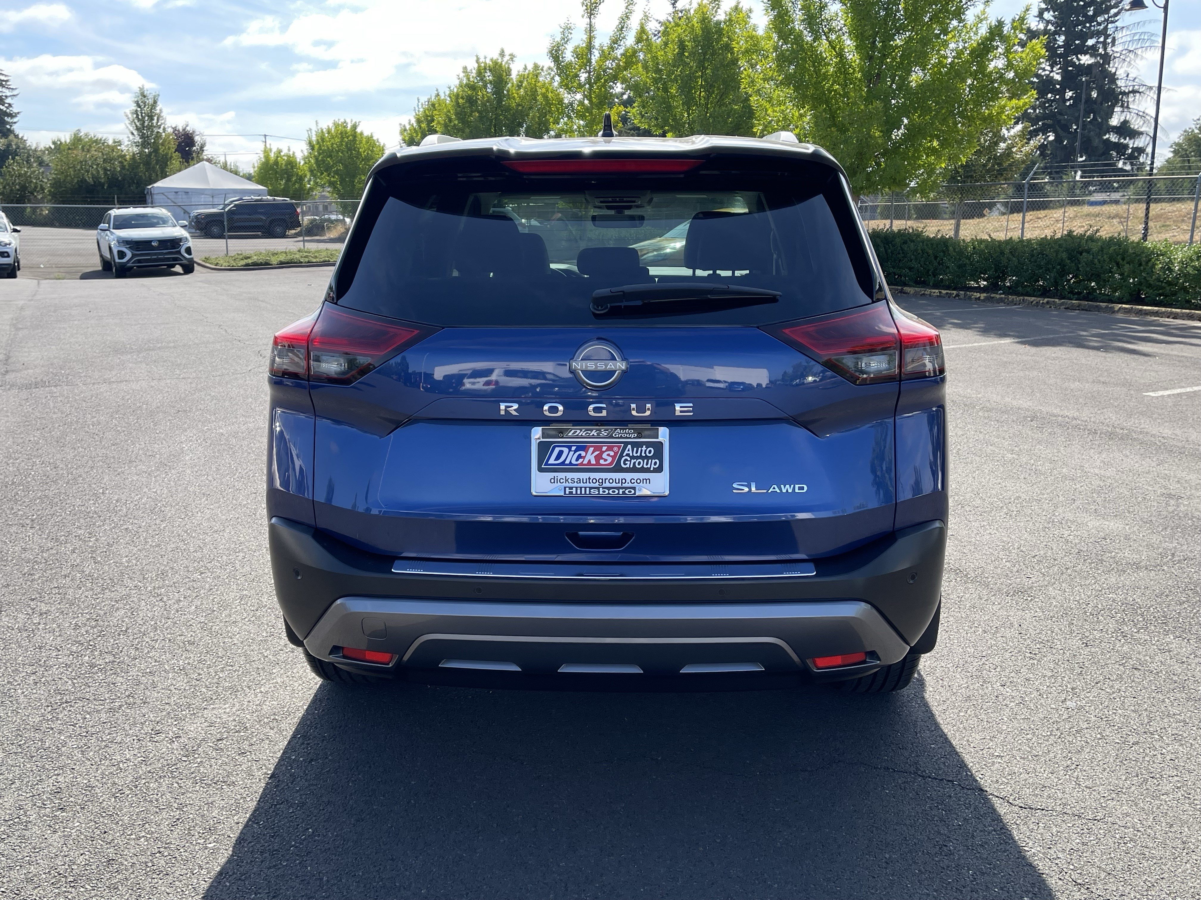 Used 2023 Nissan Rogue SL w/ SL Premium Package AWD/4WD image 4