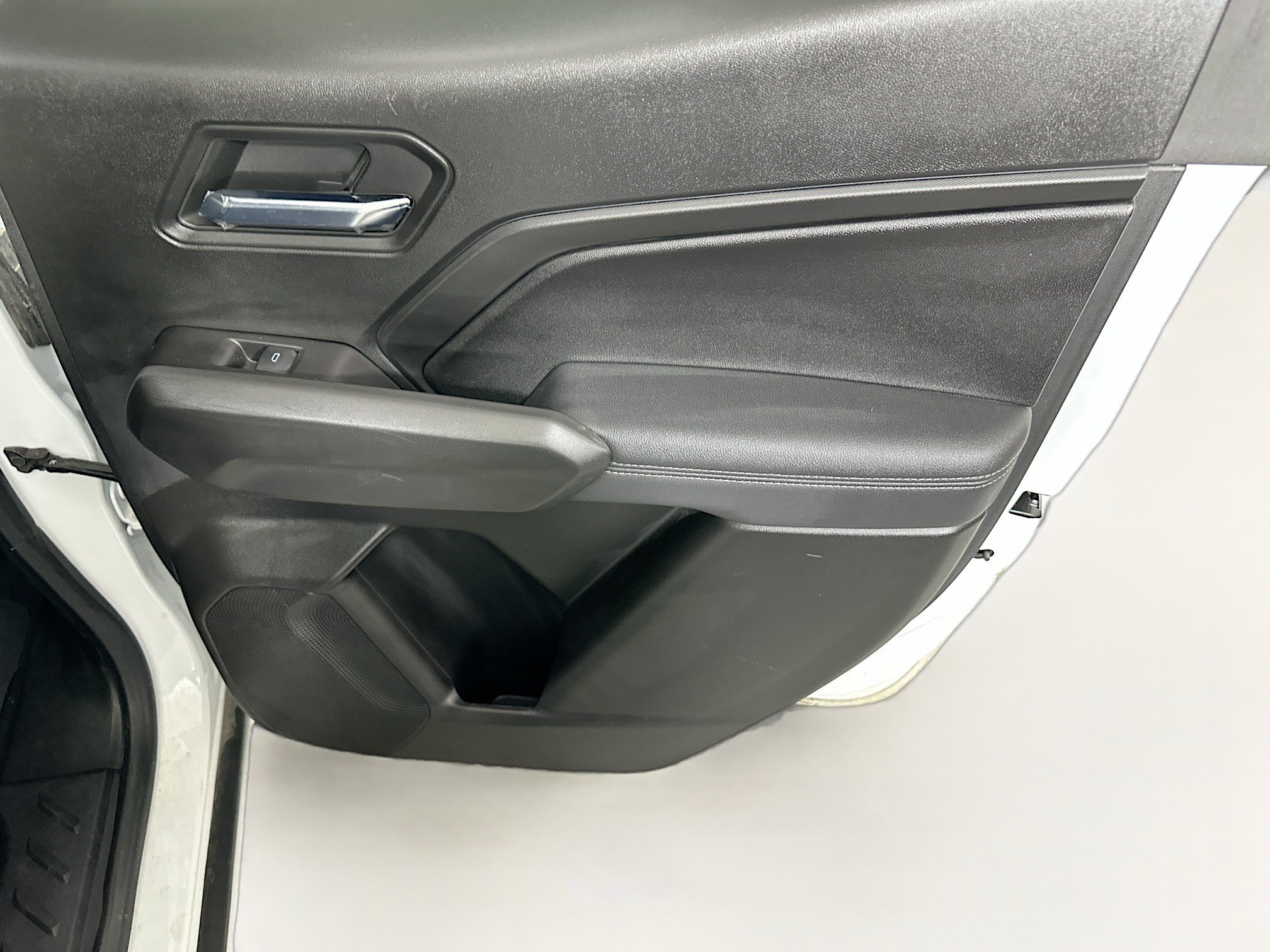 Used 2024 Chevrolet Colorado LT w/ LT Convenience Package RWD image 28