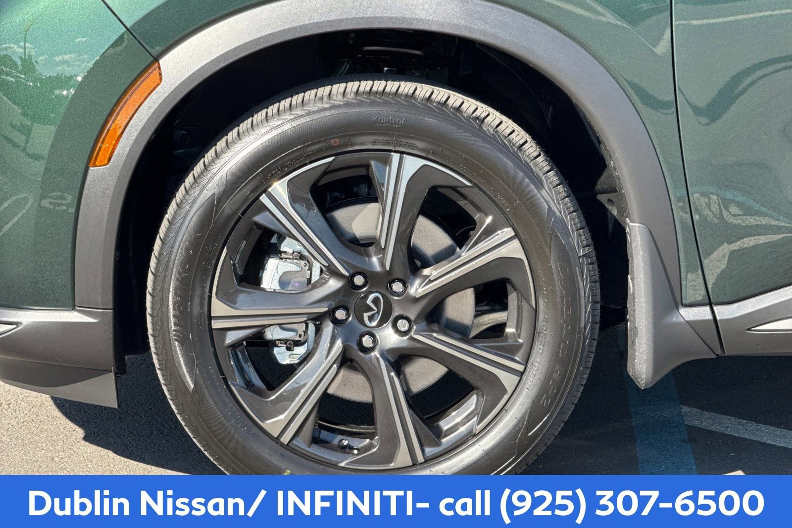 New 2026 INFINITI QX60 Autograph w/ Dark Cargo Package AWD/4WD image 33