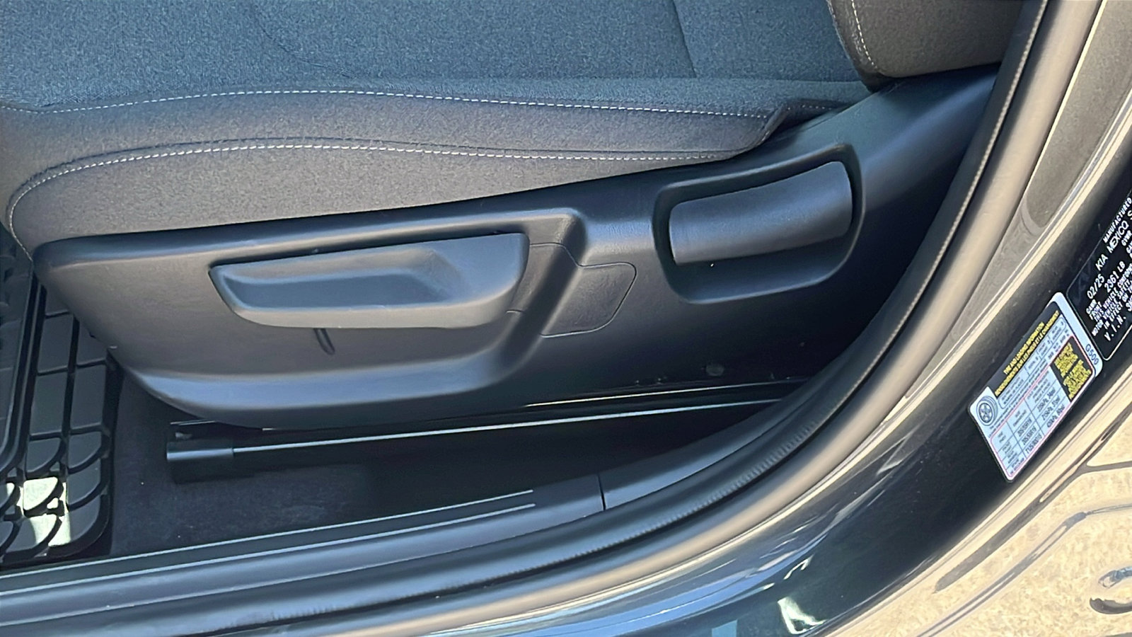 Used 2025 Kia K4 FWD image 11