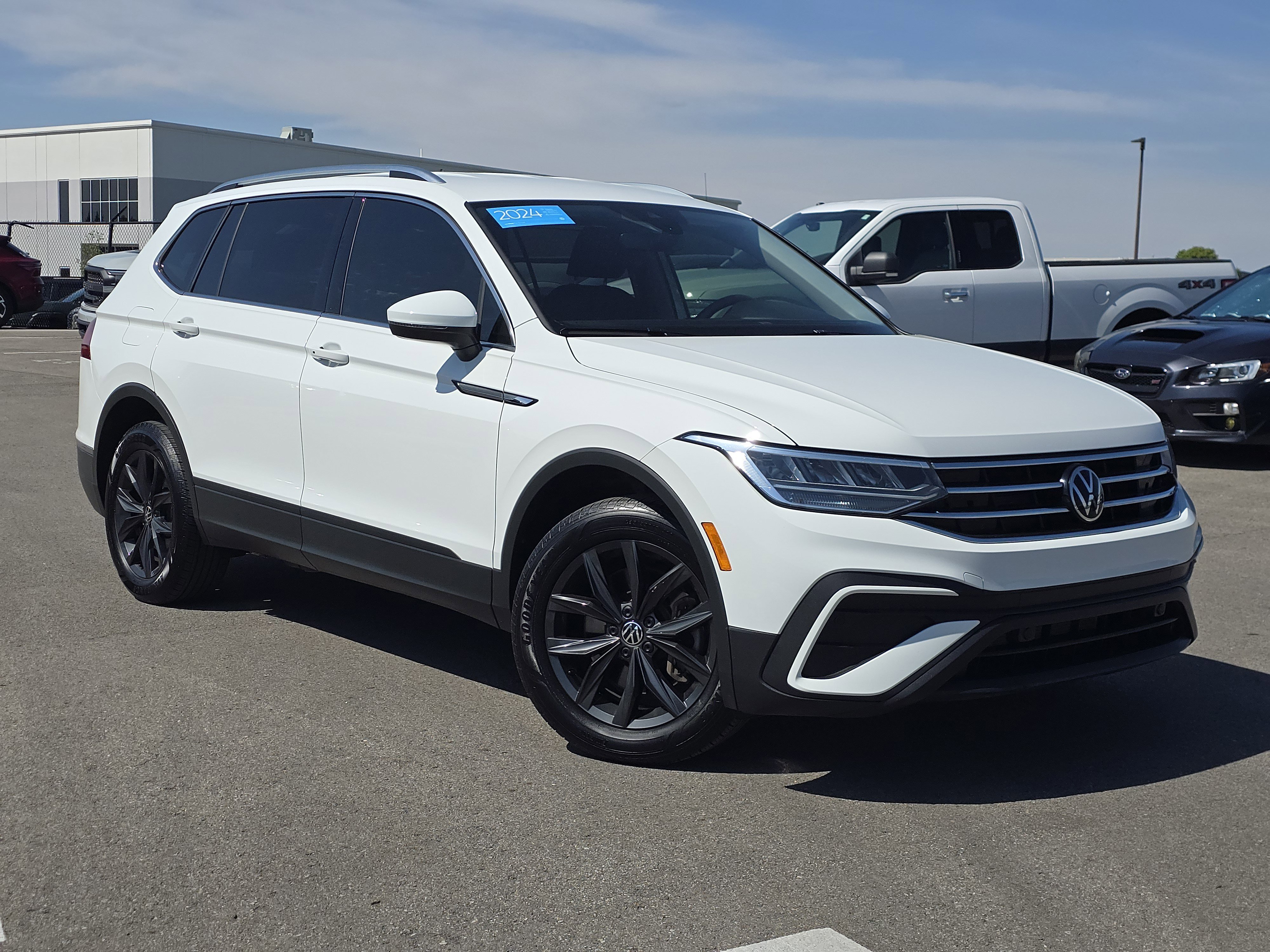 Certified 2024 Volkswagen Tiguan SE