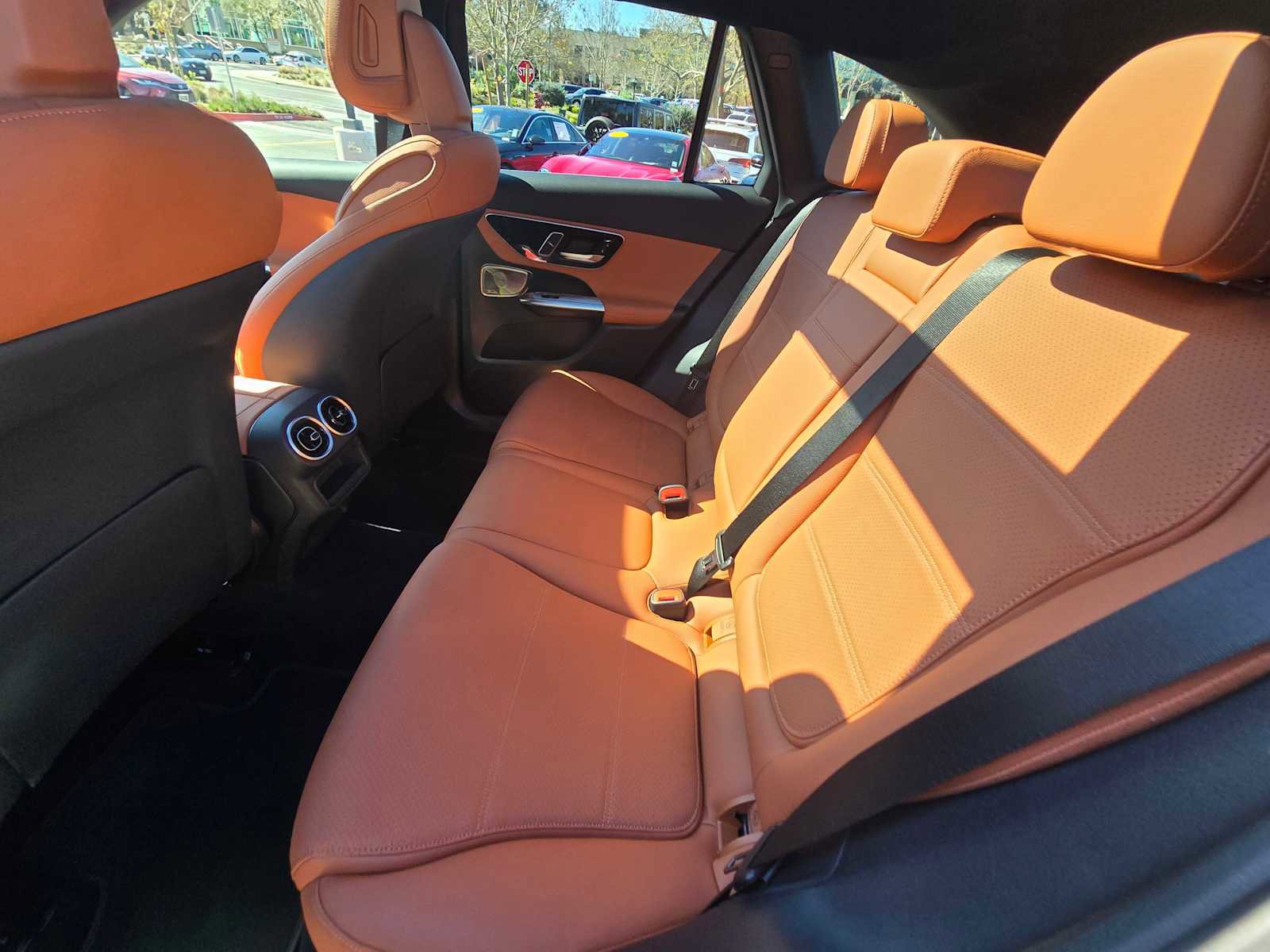 Used 2026 Mercedes-Benz GLC 300 4MATIC image 21