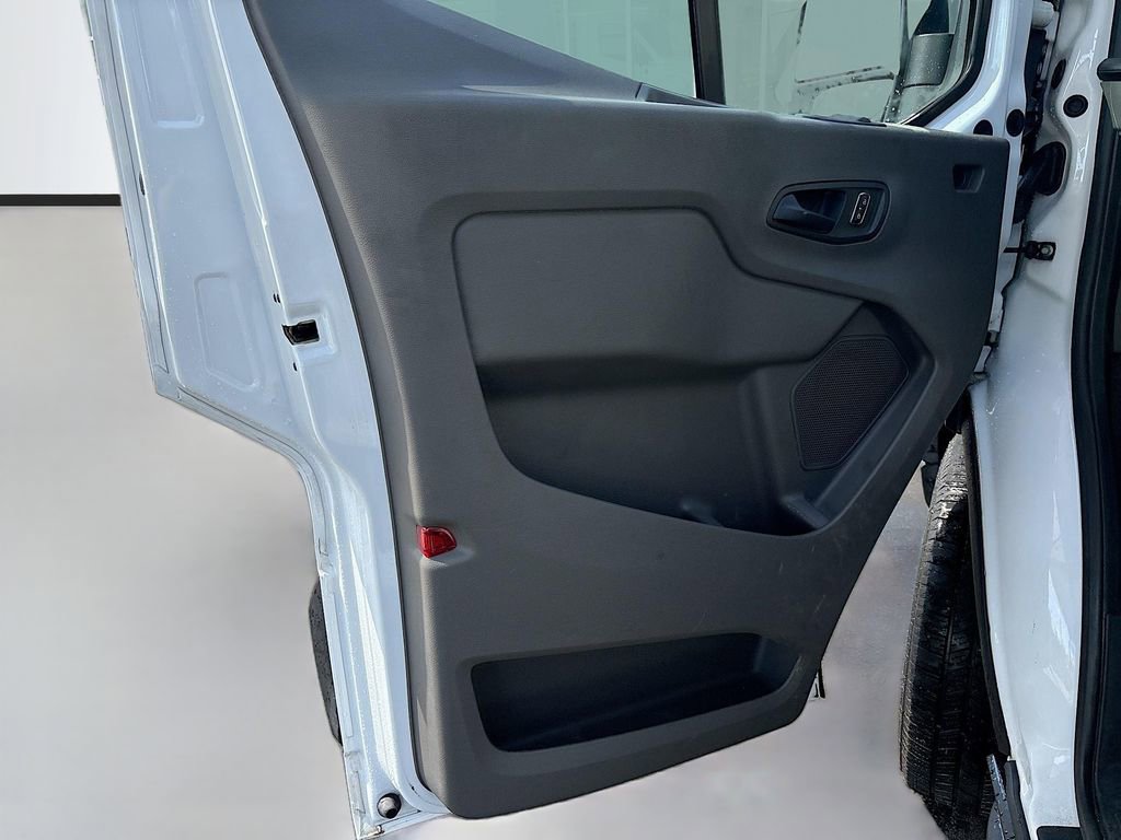 Used 2023 Ford Transit 250 Medium Roof w/ Interior Upgrade Package image 32