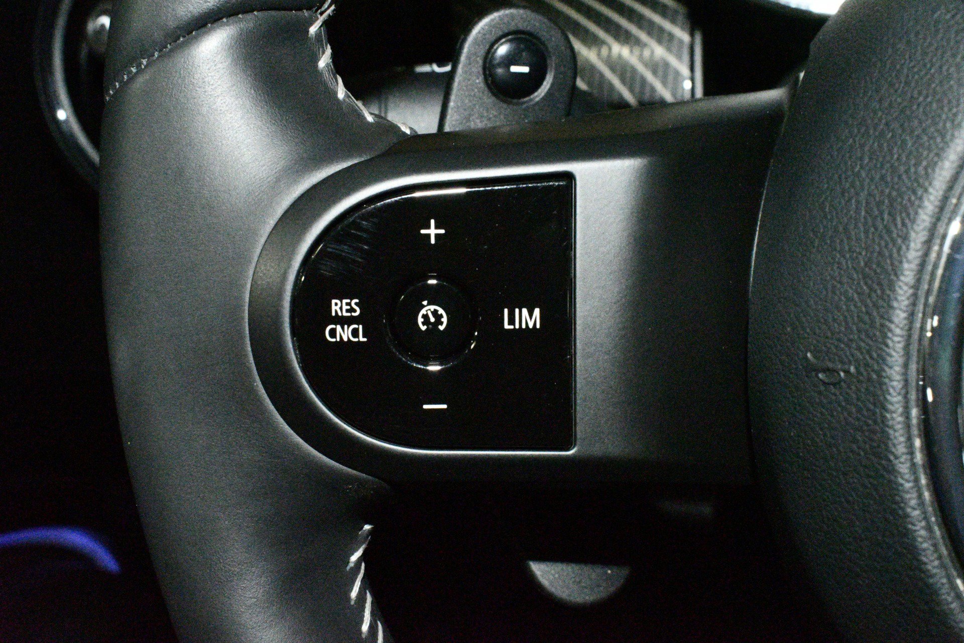 Used 2023 MINI Cooper S w/ MINI Resolute Edition image 29