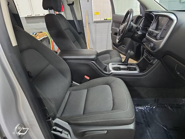 Used 2018 Chevrolet Colorado LT w/ LT Convenience Package AWD/4WD image 14