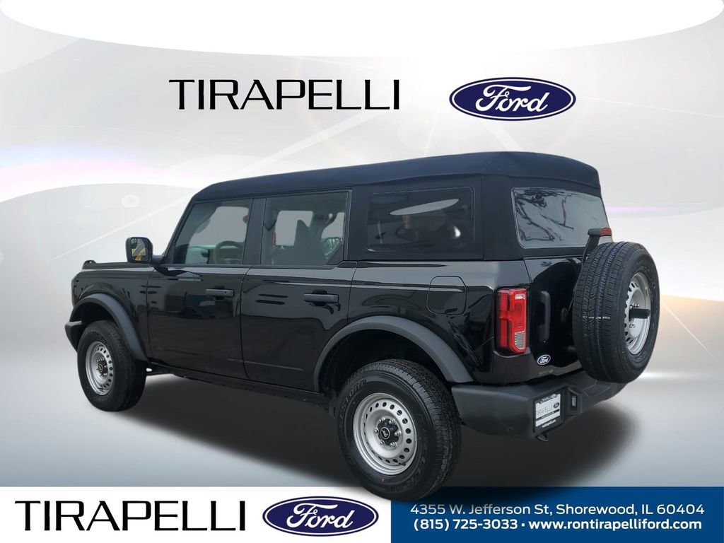 New 2026 Ford Bronco 4-Door image 2