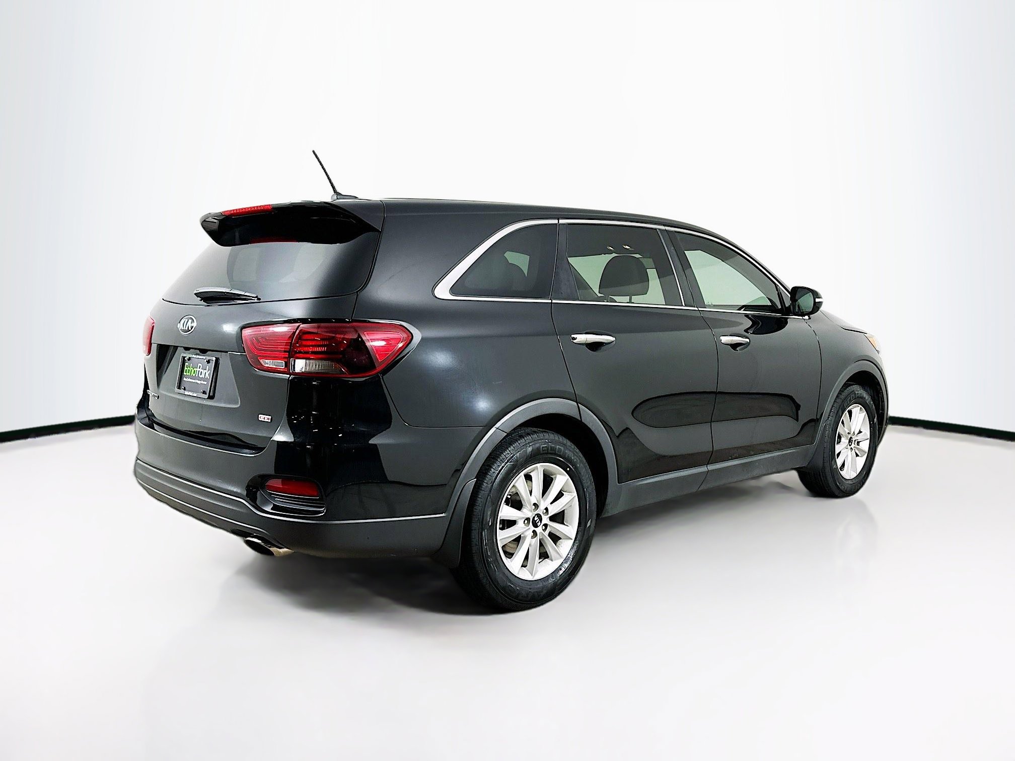 Used 2019 Kia Sorento LX image 9