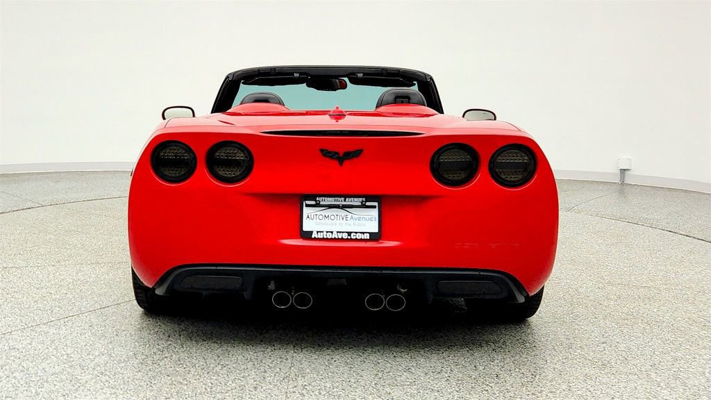 Used 2005 Chevrolet Corvette Convertible w/ Preferred Equipment Group RWD image 6